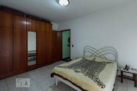 Suíte de casa para alugar com 3 quartos, 165m² em Taboão, São Bernardo do Campo