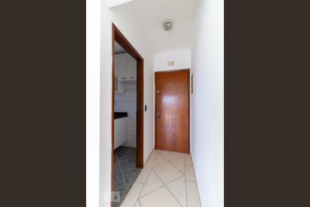 Entrada de apartamento para alugar com 2 quartos, 62m² em Vila Monumento, São Paulo