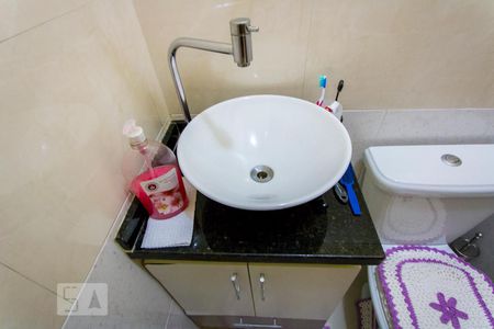 Lavabo de casa de condomínio à venda com 3 quartos, 250m² em Vila Dora, Santo André