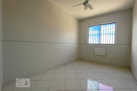 Quarto 1 de apartamento para alugar com 2 quartos, 62m² em Ramos, Rio de Janeiro