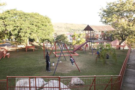 Playground de apartamento à venda com 1 quarto, 40m² em Cristal, Porto Alegre