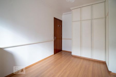 Quarto 1 de apartamento à venda com 2 quartos, 88m² em Auxiliadora, Porto Alegre