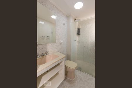 Banheiro de apartamento à venda com 1 quarto, 51m² em Cidade Monções, São Paulo