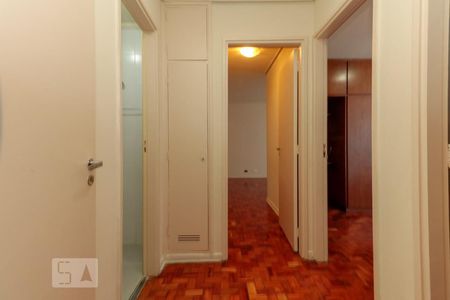 Corredor de apartamento à venda com 3 quartos, 94m² em Pinheiros, São Paulo