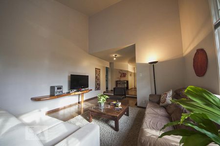Sala de Estar de casa à venda com 4 quartos, 262m² em Rondônia, Novo Hamburgo