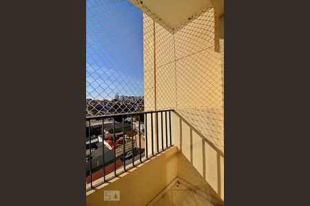 Varanda da Sala de apartamento para alugar com 2 quartos, 59m² em Vila Palmares, Santo André