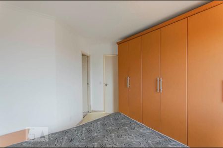 Suíte de apartamento para alugar com 1 quarto, 47m² em Vila Carmosina, São Paulo