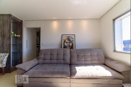 Sala de Estar -Sofá de apartamento para alugar com 2 quartos, 83m² em Rudge Ramos, São Bernardo do Campo