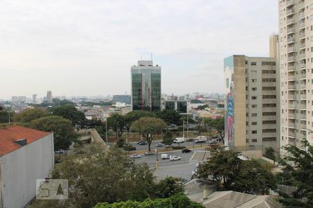 Vista da sacada de apartamento para alugar com 2 quartos, 42m² em Bom Retiro, São Paulo