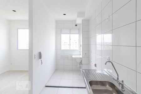 Cozinha de apartamento para alugar com 2 quartos, 49m² em Jardim Brasília (zona Leste), São Paulo