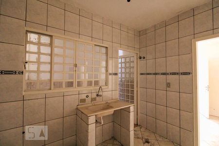 Cozinha de casa para alugar com 2 quartos, 70m² em Jardim Libano, São Paulo