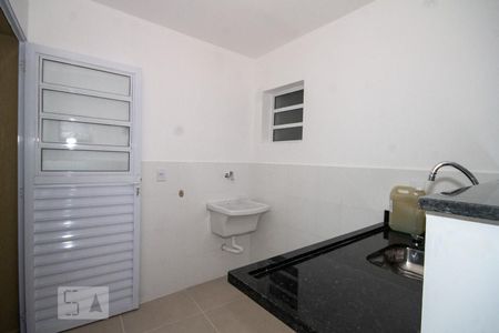 Cozinha e Área de Serviço de kitnet/studio para alugar com 1 quarto, 25m² em Vila Barbosa, São Paulo