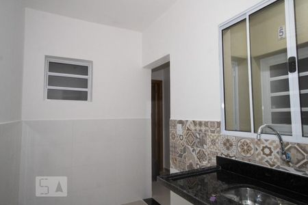 Cozinha e área de serviço de kitnet/studio para alugar com 1 quarto, 25m² em Vila Barbosa, São Paulo