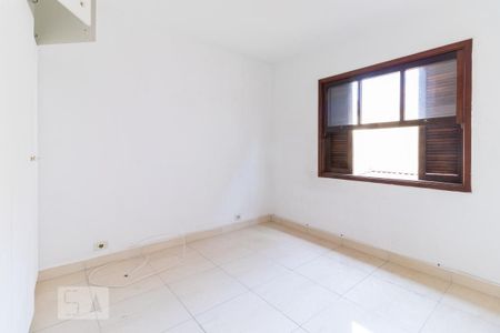 Quarto 1 de casa para alugar com 2 quartos, 150m² em Jardim Consorcio, São Paulo