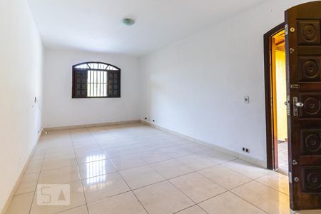 Sala de casa para alugar com 2 quartos, 150m² em Jardim Consorcio, São Paulo