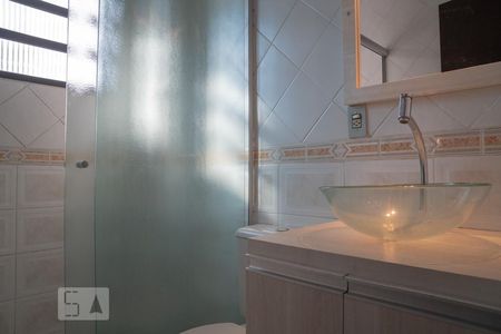 Banheiro Suite de apartamento para alugar com 2 quartos, 68m² em Vila Valparaíso, Santo André
