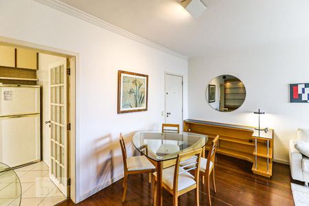 Sala de jantar de apartamento para alugar com 3 quartos, 90m² em Vila Gertrudes, São Paulo