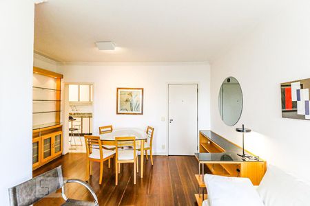 Sala de apartamento para alugar com 3 quartos, 90m² em Vila Gertrudes, São Paulo