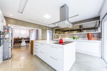 Cozinha de casa à venda com 3 quartos, 332m² em Jardim Isabel, Porto Alegre