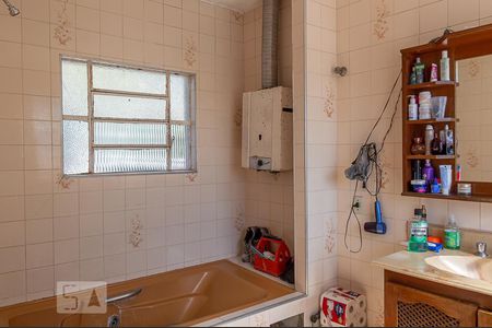 Banheiro da Suíte de casa para alugar com 3 quartos, 225m² em Assunção, São Bernardo do Campo