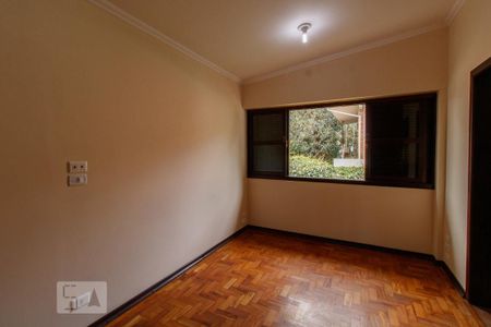 Suíte 1 de casa para alugar com 4 quartos, 275m² em Vila Oliveira, Mogi das Cruzes