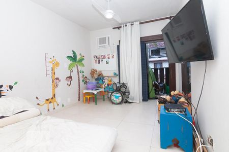 Suíte 2 de casa à venda com 4 quartos, 258m² em Barra da Tijuca, Rio de Janeiro