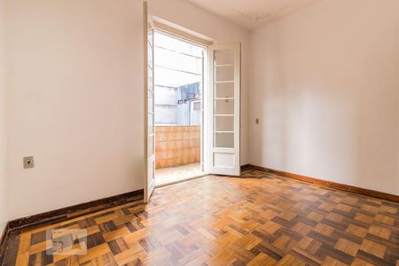 Dormitório de apartamento à venda com 3 quartos, 101m² em Centro Histórico, Porto Alegre