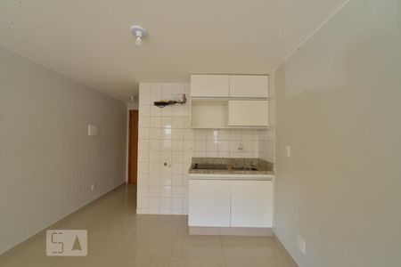 Cozinha de apartamento para alugar com 1 quarto, 28m² em Asa Norte, Brasília