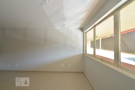 Quarto de apartamento para alugar com 1 quarto, 28m² em Asa Norte, Brasília