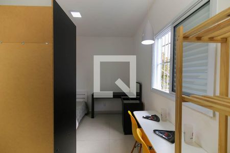 Sala de kitnet/studio para alugar com 1 quarto, 21m² em Jardim Monte Kemel, São Paulo