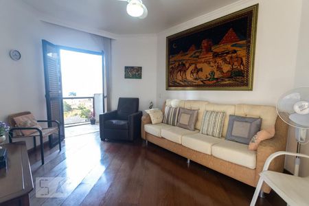 Sala de TV de apartamento à venda com 2 quartos, 140m² em Perdizes, São Paulo