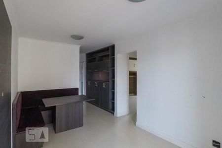 Sala de apartamento para alugar com 3 quartos, 64m² em Jardim Botucatu, São Paulo