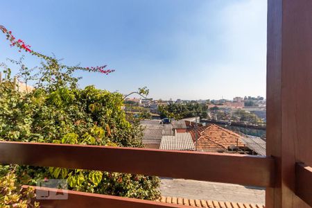 Sacada de casa para alugar com 4 quartos, 300m² em Artur Alvim, São Paulo