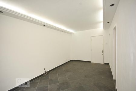 Sala/Quarto de kitnet/studio à venda com 1 quarto, 32m² em Centro, Rio de Janeiro