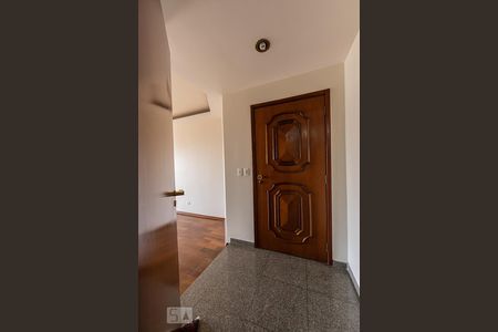 Hall de apartamento para alugar com 3 quartos, 140m² em Vila Regente Feijó, São Paulo