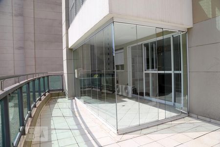 Área Externa Garden de apartamento para alugar com 2 quartos, 104m² em Vila Andrade, São Paulo