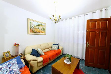 Sala de casa à venda com 3 quartos, 225m² em Jardim Julieta, São Paulo