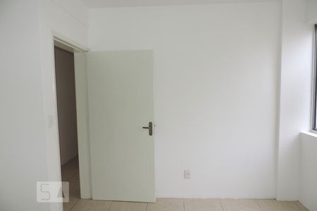 Quarto 2 de apartamento para alugar com 3 quartos, 75m² em Carvoeira, Florianópolis