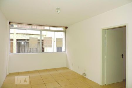 Sala de apartamento para alugar com 3 quartos, 75m² em Carvoeira, Florianópolis