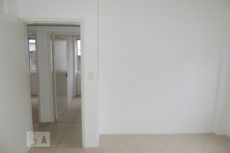 Suite 1 de apartamento para alugar com 3 quartos, 75m² em Carvoeira, Florianópolis