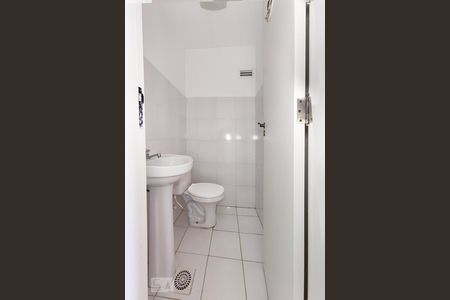 Lavabo de apartamento à venda com 2 quartos, 129m² em Igara, Canoas