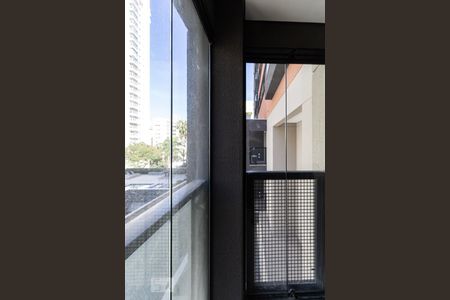 Studio - Varanda de kitnet/studio para alugar com 1 quarto, 30m² em Pinheiros, São Paulo