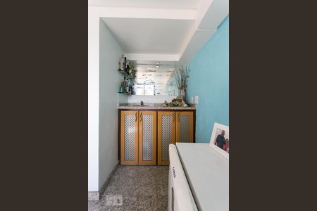 Sala 2 de apartamento à venda com 3 quartos, 130m² em Vila Bertioga, São Paulo