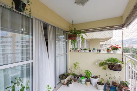 Varanda de apartamento para alugar com 3 quartos, 76m² em Pechincha, Rio de Janeiro