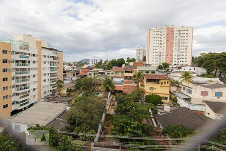 Vista de apartamento para alugar com 3 quartos, 76m² em Pechincha, Rio de Janeiro