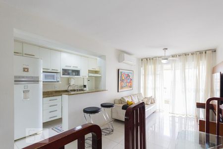 Sala de apartamento à venda com 3 quartos, 76m² em Pechincha, Rio de Janeiro