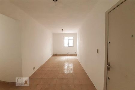 Sala de casa de condomínio para alugar com 2 quartos, 55m² em Riachuelo, Rio de Janeiro