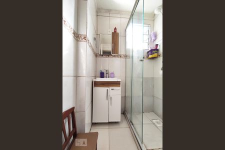 Apartamento à venda com 56m², 2 quartos e 1 vaga Apartamento à venda com 56m², 2 quartos e 1 vagaBanheiro