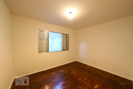 Quarto 2 de casa à venda com 4 quartos, 220m² em Jardim Leila, Guarulhos