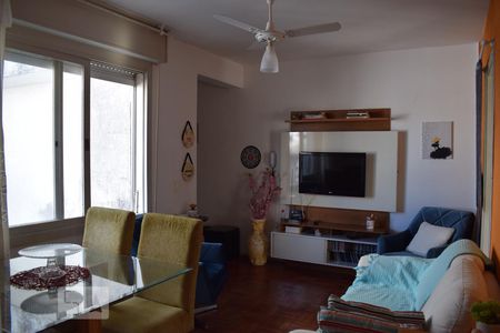 Sala de apartamento à venda com 1 quarto, 48m² em Centro Histórico, Porto Alegre